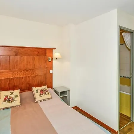 La Marelle Et Le Rami - Maeva