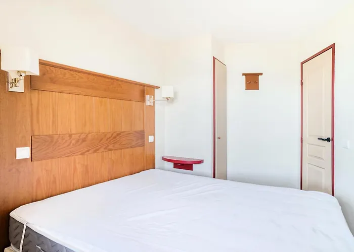 La Marelle Et Le Rami - Maeva * Ла-Плань