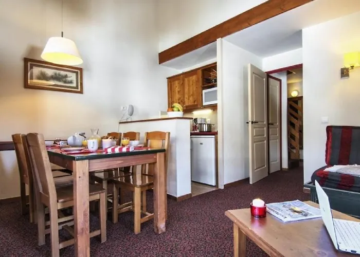 La Marelle Et Le Rami - Maeva